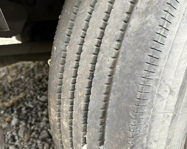 Сірий Вольво FL 7, об'ємом двигуна 7.1 л та пробігом 486 тис. км за 29900 $, фото 37 на Automoto.ua