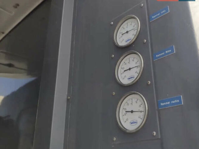 Серый Вольво FL 7, объемом двигателя 7.2 л и пробегом 487 тыс. км за 29900 $, фото 6 на Automoto.ua