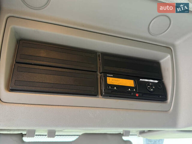 Сірий Вольво FL 7, об'ємом двигуна 7.1 л та пробігом 486 тис. км за 29900 $, фото 34 на Automoto.ua