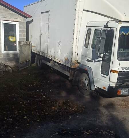 Білий Вольво ФЛЦ, об'ємом двигуна 3.99 л та пробігом 300 тис. км за 7500 $, фото 4 на Automoto.ua