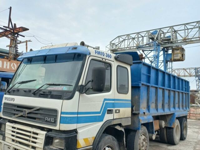 Белый Вольво FM 10, объемом двигателя 0 л и пробегом 409 тыс. км за 23800 $, фото 9 на Automoto.ua