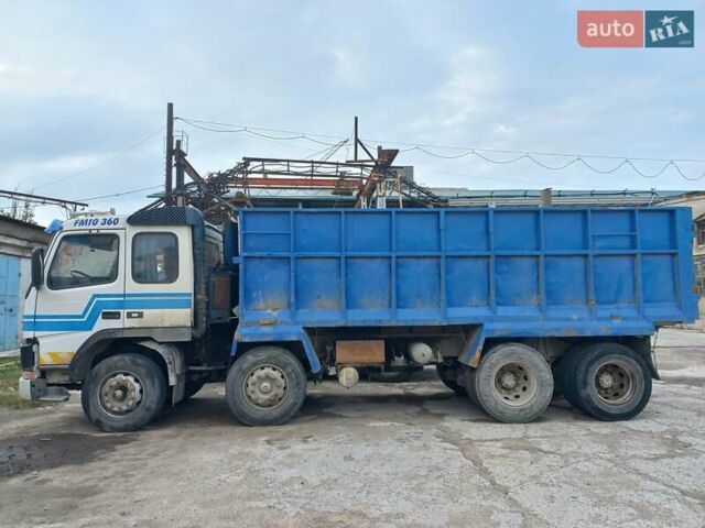 Белый Вольво FM 10, объемом двигателя 0 л и пробегом 409 тыс. км за 32000 $, фото 5 на Automoto.ua
