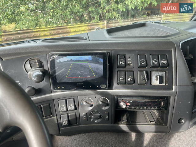 Білий Вольво FM 11, об'ємом двигуна 12.9 л та пробігом 281 тис. км за 69000 $, фото 22 на Automoto.ua