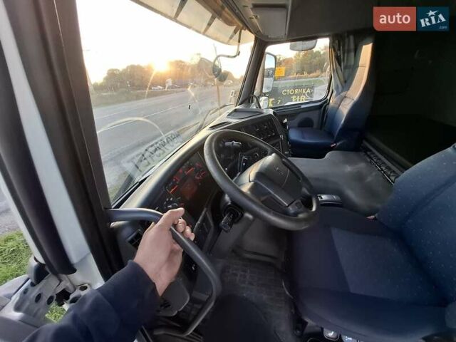Білий Вольво FM 11, об'ємом двигуна 10.84 л та пробігом 878 тис. км за 21000 $, фото 17 на Automoto.ua