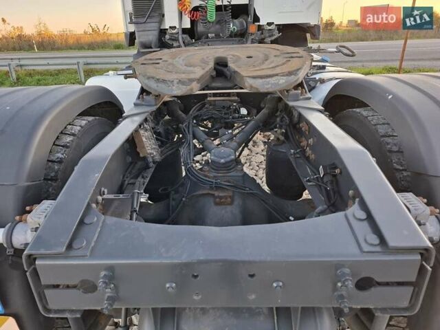 Білий Вольво FM 11, об'ємом двигуна 10.84 л та пробігом 878 тис. км за 21000 $, фото 11 на Automoto.ua