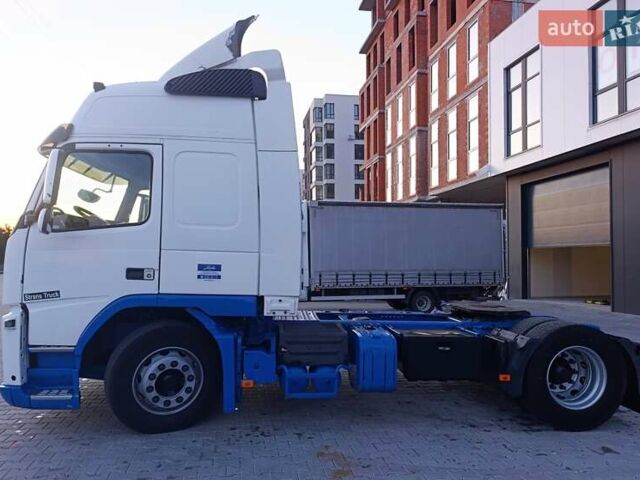 Білий Вольво FM 11, об'ємом двигуна 10.84 л та пробігом 465 тис. км за 16470 $, фото 7 на Automoto.ua