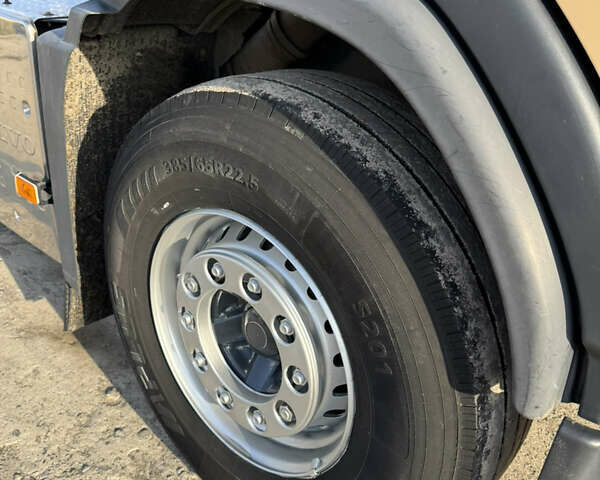 Вольво FM 11 2011 в Вараш (Кузнецовск) на Automoto.ua Бежевый Вольво FM 11, объемом двигателя 10.84 л и пробегом 1000 тыс. км за 19999 $, фото 18 на Automoto.ua