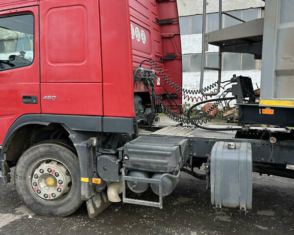 Червоний Вольво FM 11, об'ємом двигуна 10.8 л та пробігом 826 тис. км за 11900 $, фото 2 на Automoto.ua