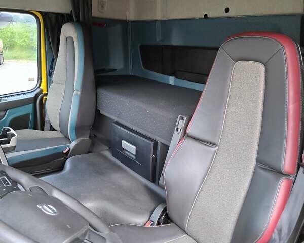 Вольво FM 11, объемом двигателя 10.8 л и пробегом 816 тыс. км за 38200 $, фото 15 на Automoto.ua