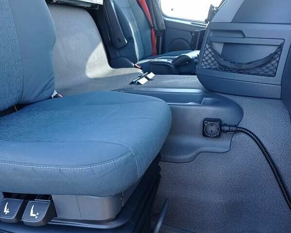 Жовтий Вольво FM 11, об'ємом двигуна 11 л та пробігом 808 тис. км за 31600 $, фото 27 на Automoto.ua