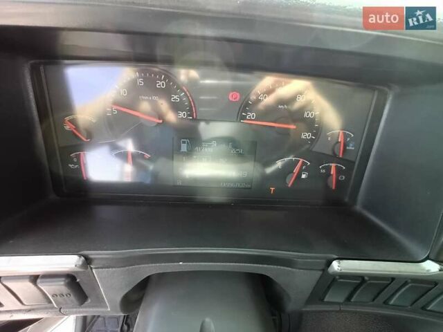 Серый Вольво FM 11, объемом двигателя 10.8 л и пробегом 1 тыс. км за 33000 $, фото 10 на Automoto.ua