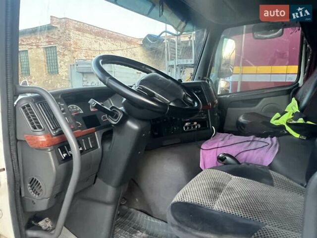Білий Вольво ФМ 12, об'ємом двигуна 0 л та пробігом 961 тис. км за 27000 $, фото 4 на Automoto.ua
