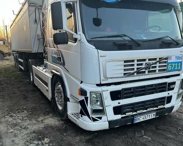 Білий Вольво ФМ 12, об'ємом двигуна 0 л та пробігом 961 тис. км за 27000 $, фото 3 на Automoto.ua
