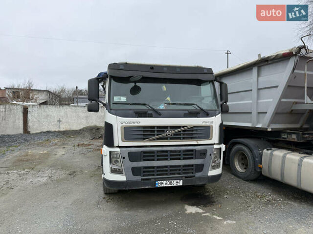 Белый Вольво ФМ 12, объемом двигателя 0 л и пробегом 460 тыс. км за 51000 $, фото 1 на Automoto.ua