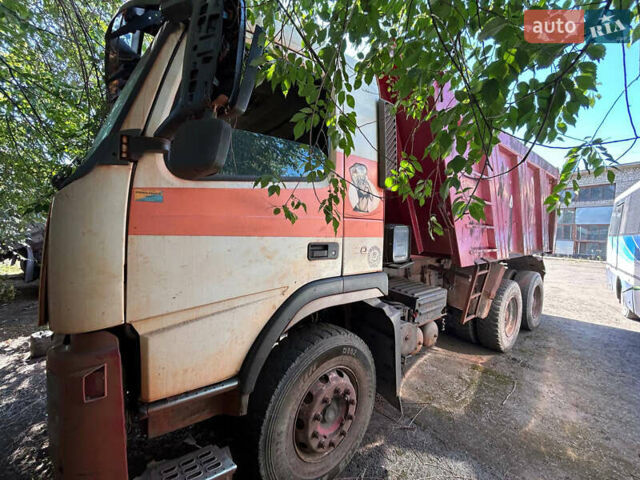 Белый Вольво ФМ 12, объемом двигателя 12.78 л и пробегом 350 тыс. км за 30000 $, фото 1 на Automoto.ua