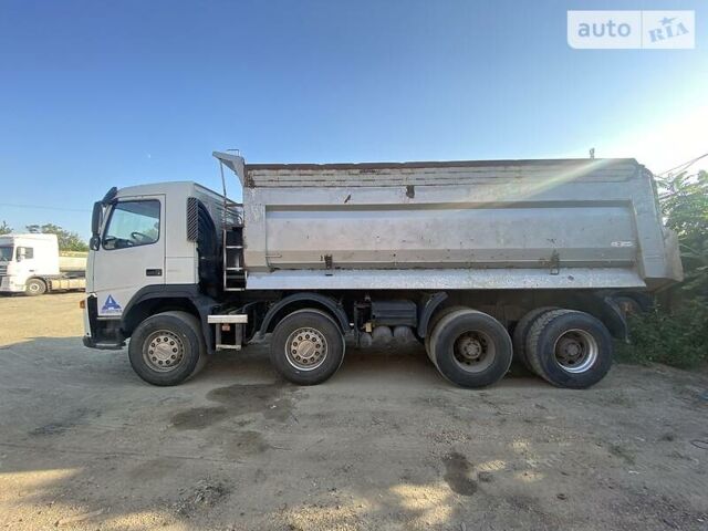 Білий Вольво ФМ 12, об'ємом двигуна 13 л та пробігом 470 тис. км за 51100 $, фото 2 на Automoto.ua