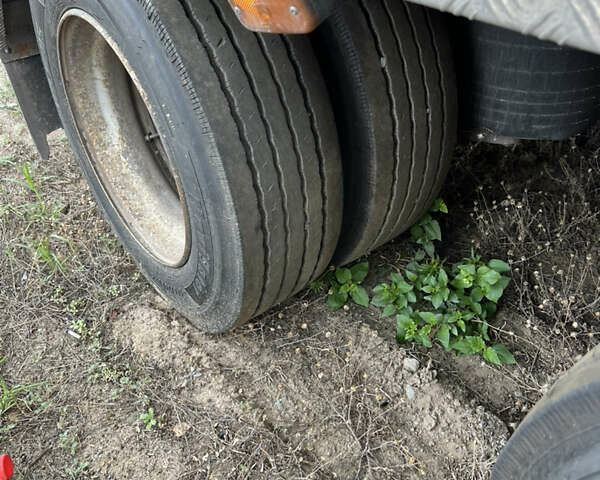 Вольво ФМ 12 1999 у Дніпро (Дніпропетровську) на Automoto.ua Білий Вольво ФМ 12, об'ємом двигуна 0 л та пробігом 900 тис. км за 11000 $, фото 10 на Automoto.ua