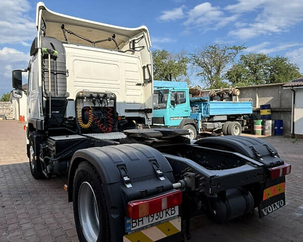 Белый Вольво ФМ 12, объемом двигателя 10.4 л и пробегом 1 тыс. км за 14500 $, фото 2 на Automoto.ua