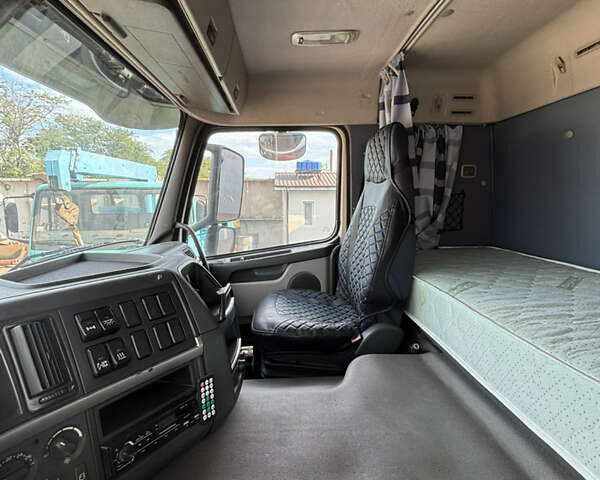 Белый Вольво ФМ 12, объемом двигателя 10.4 л и пробегом 1 тыс. км за 14500 $, фото 5 на Automoto.ua