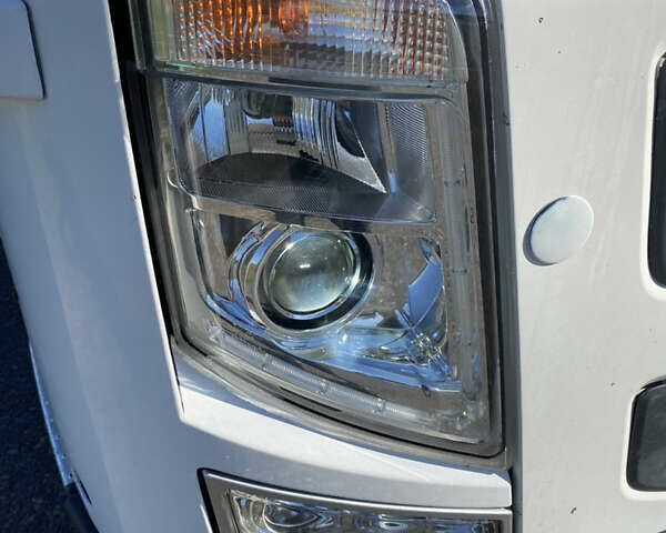 Белый Вольво ФМ 12, объемом двигателя 10.8 л и пробегом 1 тыс. км за 14000 $, фото 20 на Automoto.ua