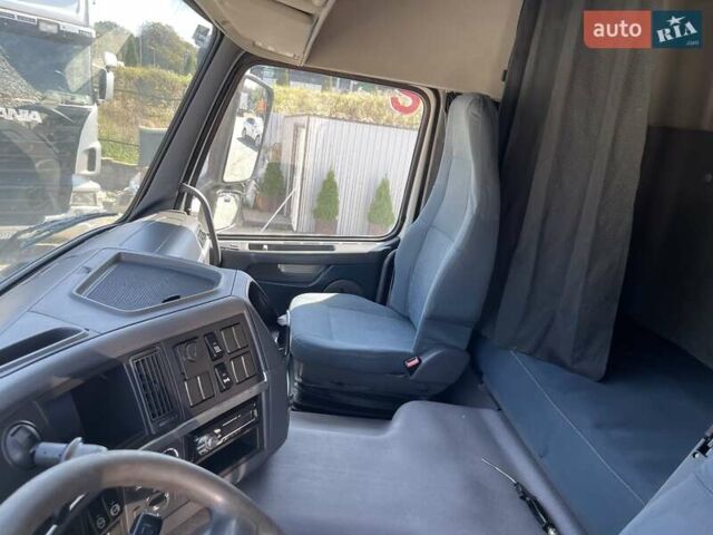 Белый Вольво ФМ 12, объемом двигателя 0 л и пробегом 1000 тыс. км за 19320 $, фото 15 на Automoto.ua