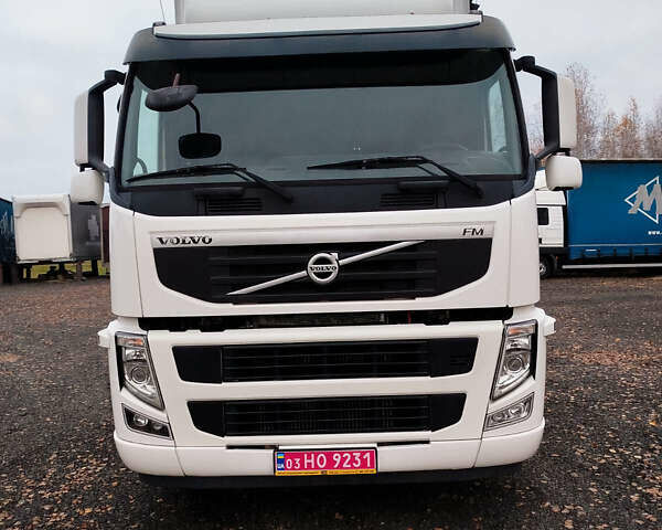 Білий Вольво ФМ 12, об'ємом двигуна 0 л та пробігом 490 тис. км за 44444 $, фото 1 на Automoto.ua