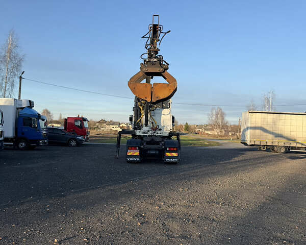 Белый Вольво ФМ 12, объемом двигателя 0 л и пробегом 490 тыс. км за 44444 $, фото 19 на Automoto.ua