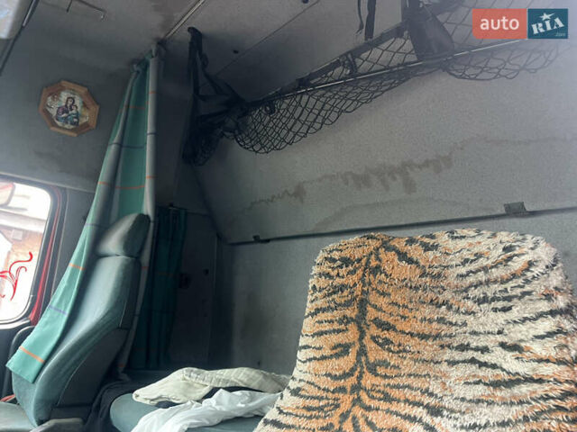 Червоний Вольво ФМ 12, об'ємом двигуна 0 л та пробігом 1000 тис. км за 5000 $, фото 3 на Automoto.ua