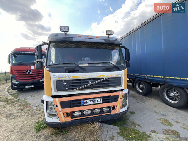 Вольво ФМ 12, об'ємом двигуна 12.6 л та пробігом 800 тис. км за 13000 $, фото 1 на Automoto.ua