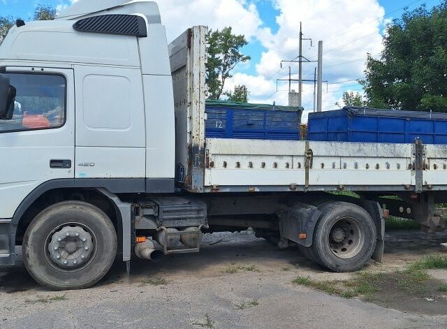 Вольво ФМ 12, об'ємом двигуна 0 л та пробігом 0 тис. км за 9000 $, фото 3 на Automoto.ua