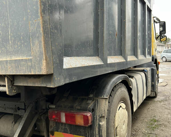 Желтый Вольво ФМ 12, объемом двигателя 9.37 л и пробегом 450 тыс. км за 35500 $, фото 7 на Automoto.ua