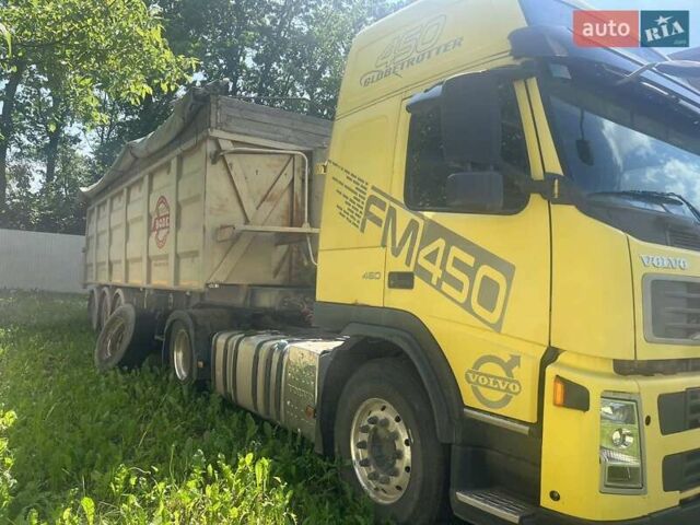 Желтый Вольво ФМ 12, объемом двигателя 10.84 л и пробегом 999 тыс. км за 16500 $, фото 2 на Automoto.ua