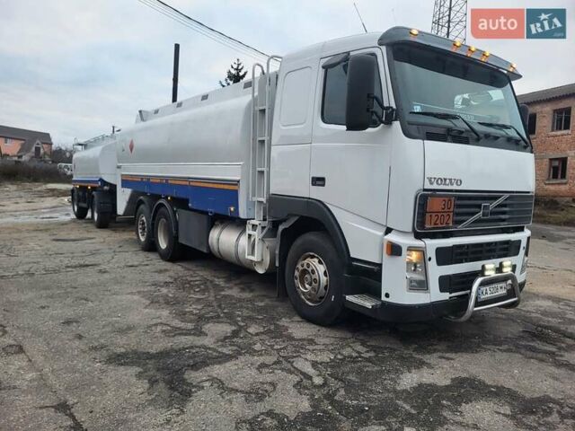 Білий Вольво FM 13, об'ємом двигуна 16.13 л та пробігом 960 тис. км за 36000 $, фото 2 на Automoto.ua