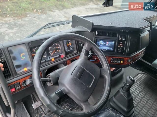 Білий Вольво FM 13, об'ємом двигуна 16.13 л та пробігом 960 тис. км за 36000 $, фото 17 на Automoto.ua