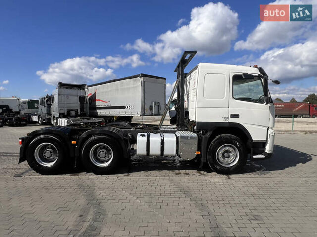 Белый Вольво FM 13, объемом двигателя 0 л и пробегом 321 тыс. км за 36000 $, фото 3 на Automoto.ua