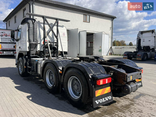Белый Вольво FM 13, объемом двигателя 0 л и пробегом 321 тыс. км за 36000 $, фото 6 на Automoto.ua