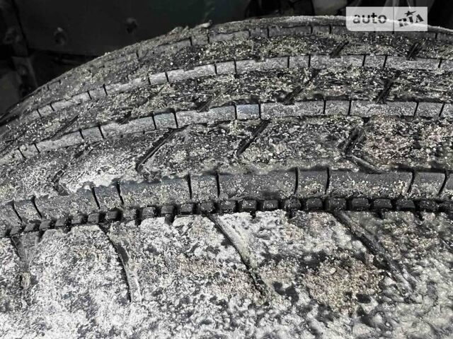 Белый Вольво FM 13, объемом двигателя 11 л и пробегом 900 тыс. км за 20900 $, фото 8 на Automoto.ua