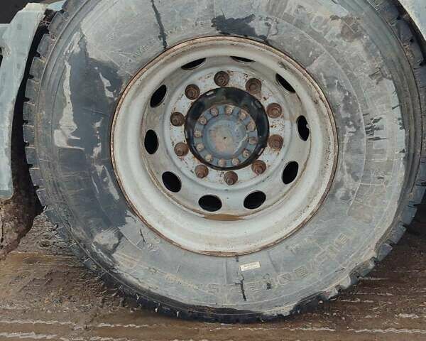 Білий Вольво FM 13, об'ємом двигуна 12.8 л та пробігом 1 тис. км за 15000 $, фото 10 на Automoto.ua