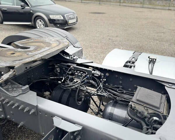 Білий Вольво FM 13, об'ємом двигуна 0 л та пробігом 860 тис. км за 23947 $, фото 10 на Automoto.ua