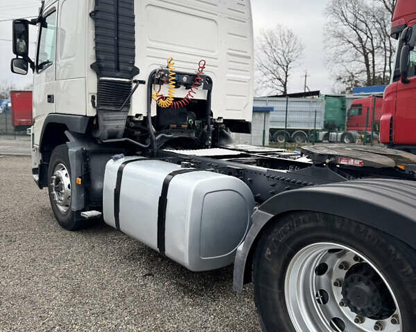 Білий Вольво FM 13, об'ємом двигуна 0 л та пробігом 860 тис. км за 23947 $, фото 4 на Automoto.ua