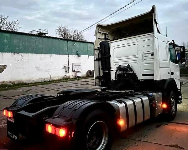 Білий Вольво FM 13, об'ємом двигуна 10.84 л та пробігом 387 тис. км за 37000 $, фото 3 на Automoto.ua