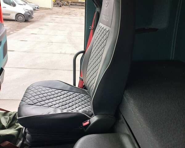 Червоний Вольво FM 13, об'ємом двигуна 10.85 л та пробігом 171 тис. км за 14500 $, фото 13 на Automoto.ua