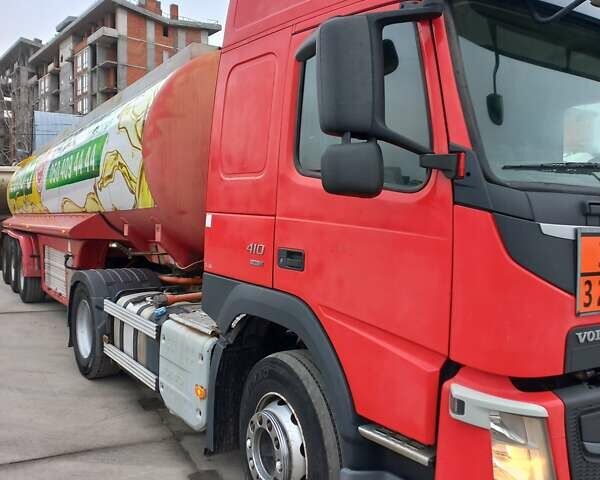 Червоний Вольво FM 13, об'ємом двигуна 10.85 л та пробігом 171 тис. км за 14500 $, фото 2 на Automoto.ua