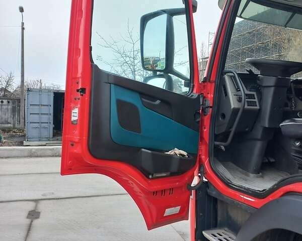 Червоний Вольво FM 13, об'ємом двигуна 10.85 л та пробігом 171 тис. км за 14500 $, фото 9 на Automoto.ua