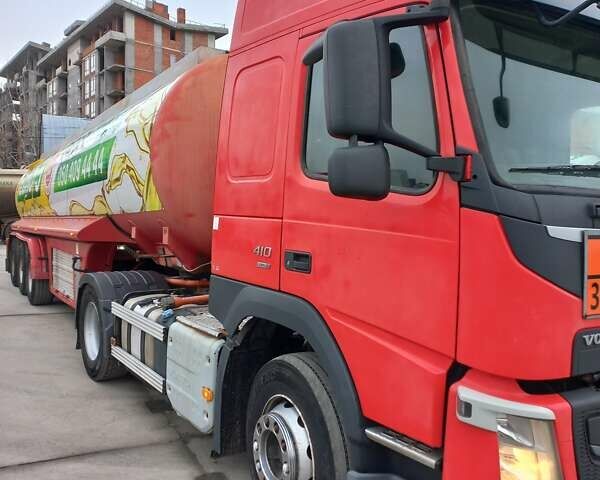 Червоний Вольво FM 13, об'ємом двигуна 10.85 л та пробігом 171 тис. км за 14500 $, фото 4 на Automoto.ua