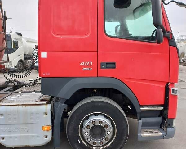 Красный Вольво FM 13, объемом двигателя 10.85 л и пробегом 171 тыс. км за 20450 $, фото 28 на Automoto.ua