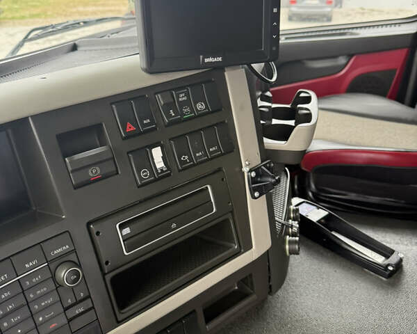 Вольво FM 13, объемом двигателя 0 л и пробегом 200 тыс. км за 92212 $, фото 15 на Automoto.ua