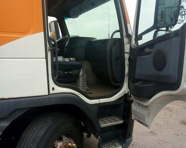 Вольво FM 13, объемом двигателя 12.8 л и пробегом 1 тыс. км за 7200 $, фото 3 на Automoto.ua