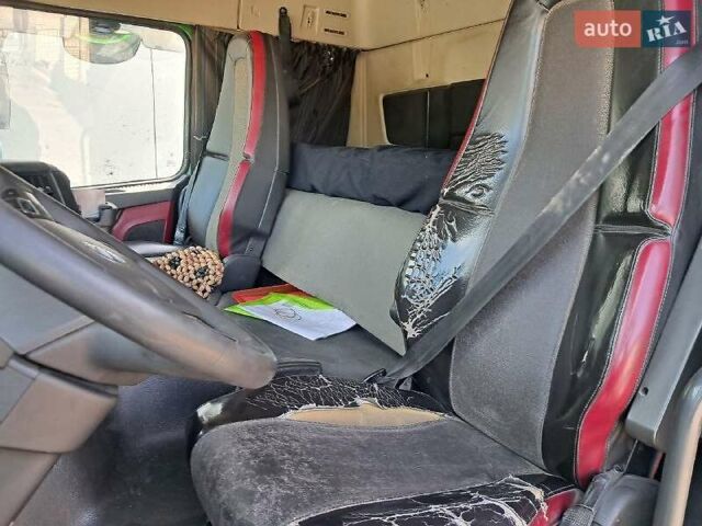 Зеленый Вольво FM 13, объемом двигателя 0 л и пробегом 350 тыс. км за 40000 $, фото 4 на Automoto.ua