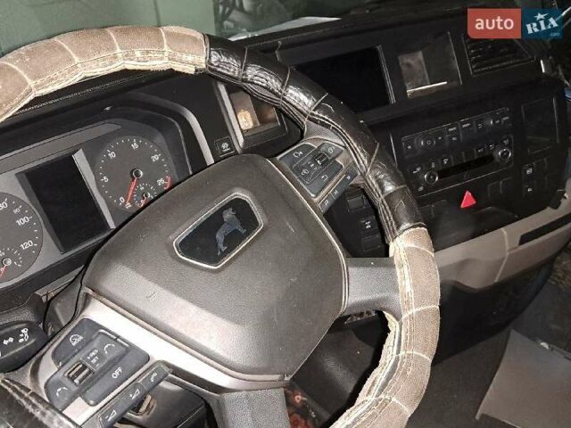 Зеленый Вольво FM 13, объемом двигателя 0 л и пробегом 350 тыс. км за 40000 $, фото 5 на Automoto.ua